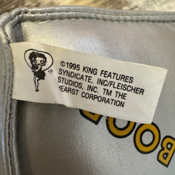 Betty Boop Christmas Ornament 4x4 Vinyl Holiday - Picture 6 of 8